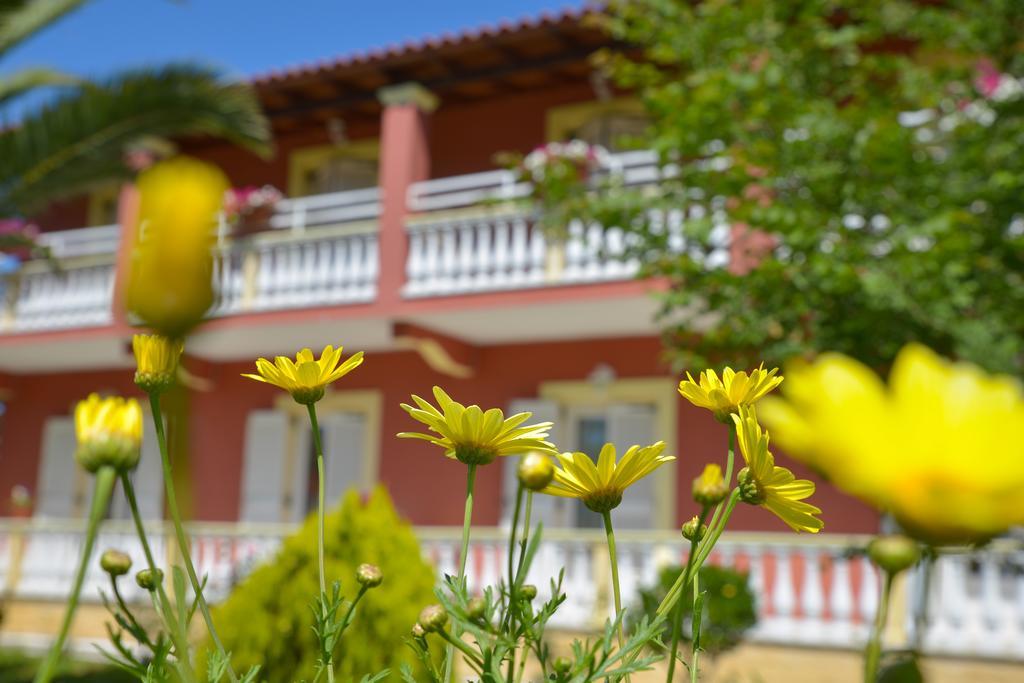 Апартаменти Giannis And Fridas Garden Сідарі Екстер'єр фото